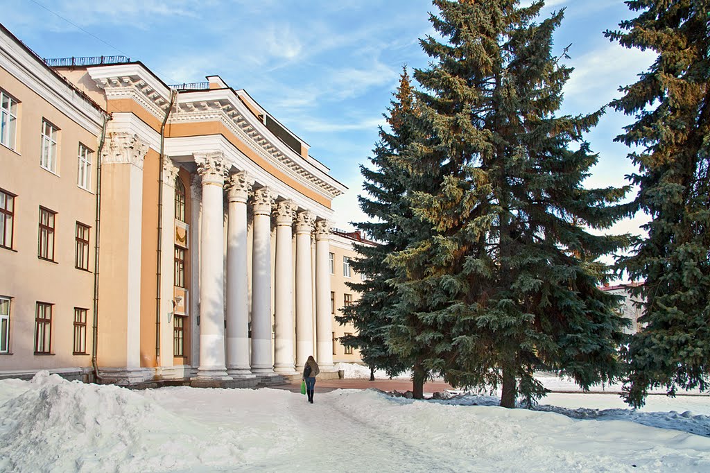 Дворец культуры в  Новокуйбышевске, Новокуйбышевск