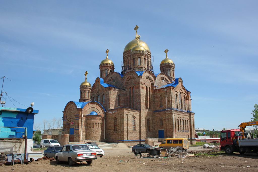 Новокуйбышевск-строительство нового храма в честь иконы БМ Умиление, Новокуйбышевск