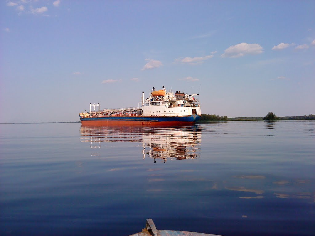 tanker for loading, Октябрьск