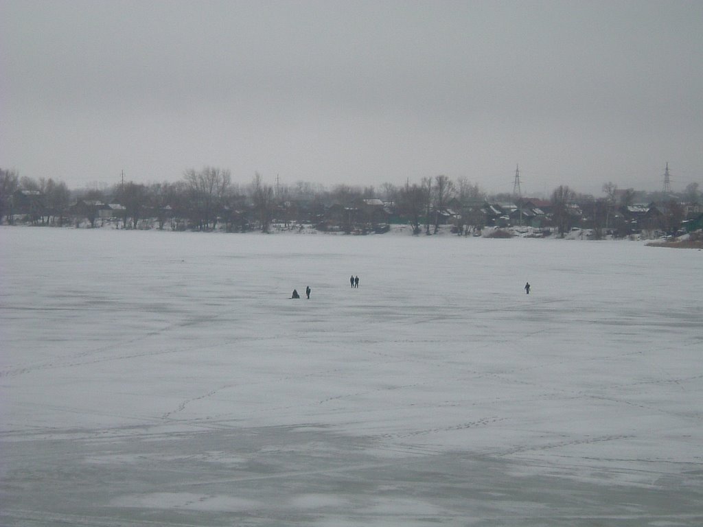 Drill through the frozen river, Сызрань