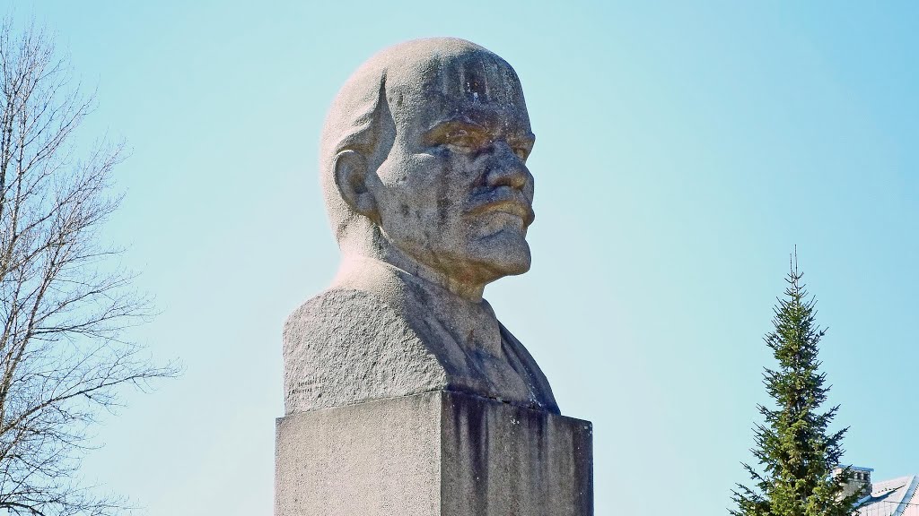 Голова вождя.Der Kopf des Führers der russischen Kommunisten, Пикалёво