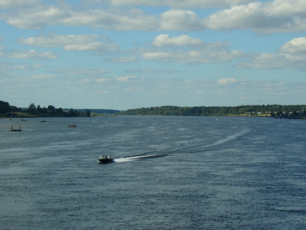 Svyr river - wide and fast!, Вознесенье