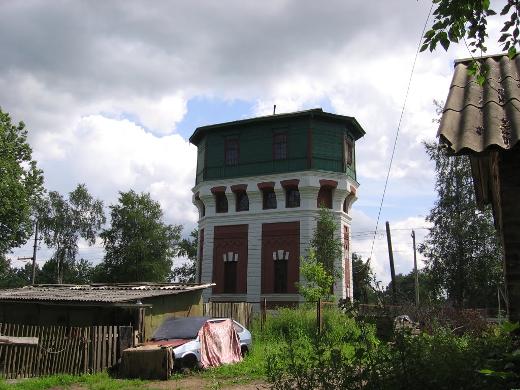 Башня на станции Волосово, Волосово