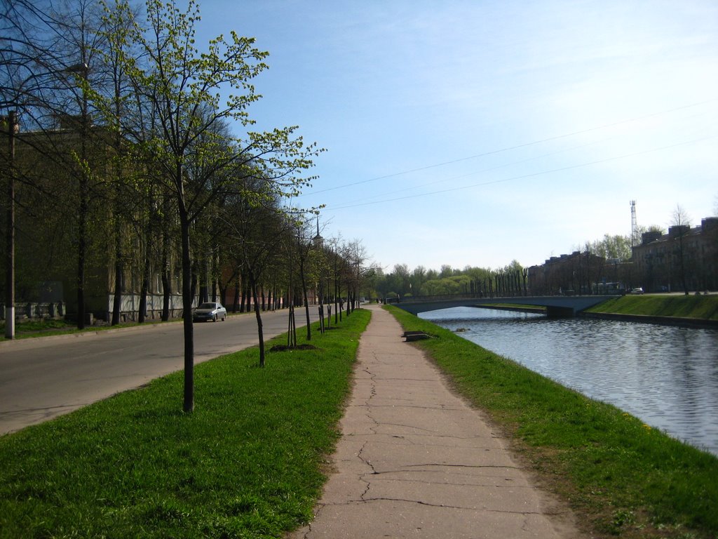 Komsomol canal, Колпино