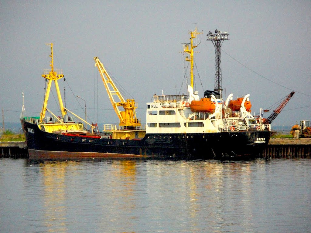 Средний морской сухогрузный транспорт "ИРГИЗ", проекта 572. Балтийский флот РФ, Ломоносов