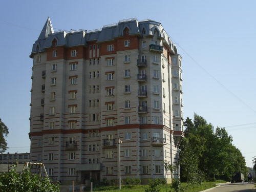 Edificio de apartamentos Avenida Kirova, Луга