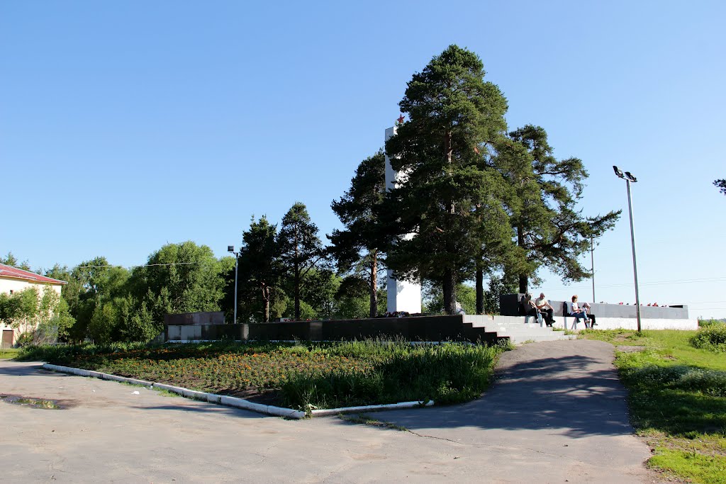Памятник героям ВОВ, Подпорожье