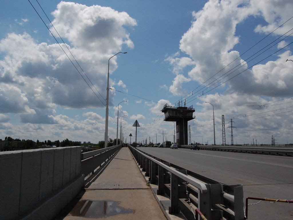 Шлюзовой мост. Фото с www.fotobalakovo.ru, Балаково