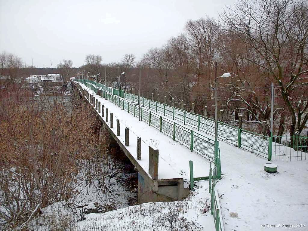 Старый мост в первом снегу., Балашов