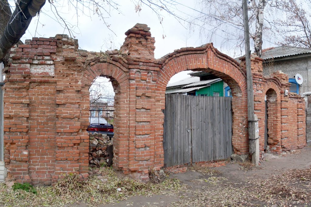 Старинная арка на Пугачёвской, Балашов