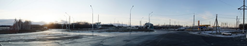 Панорама кругового перекрёстка в Калининске, Калининск