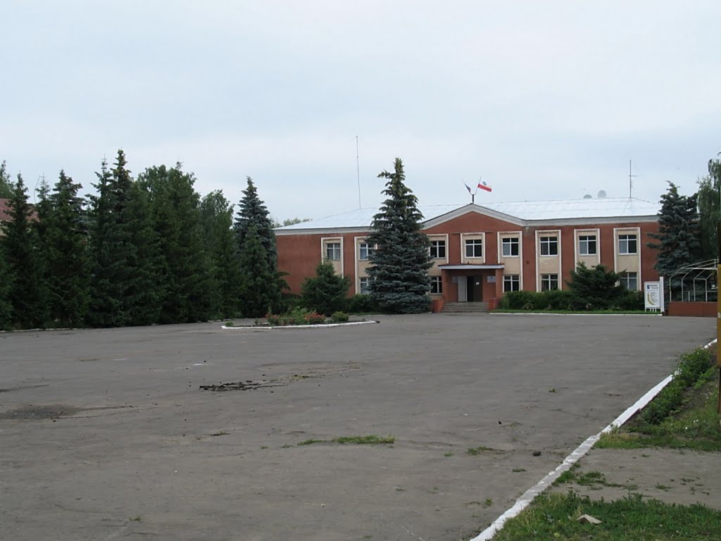 Здание администрации, Романовка