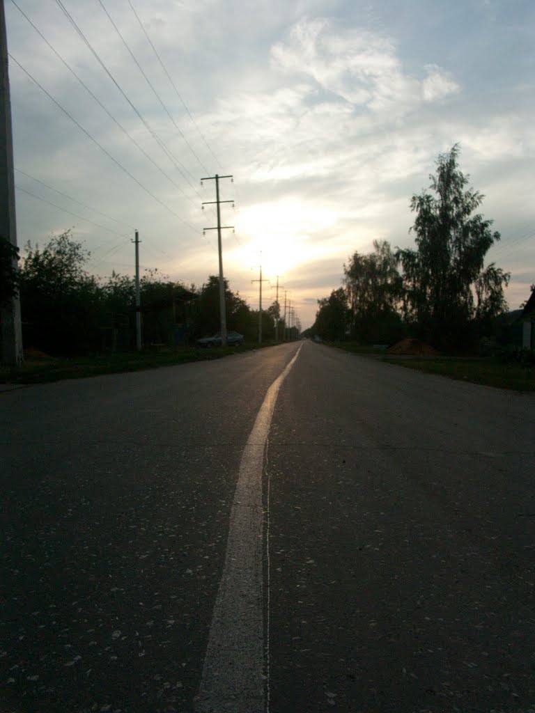 Road (улица Красная), Ртищево