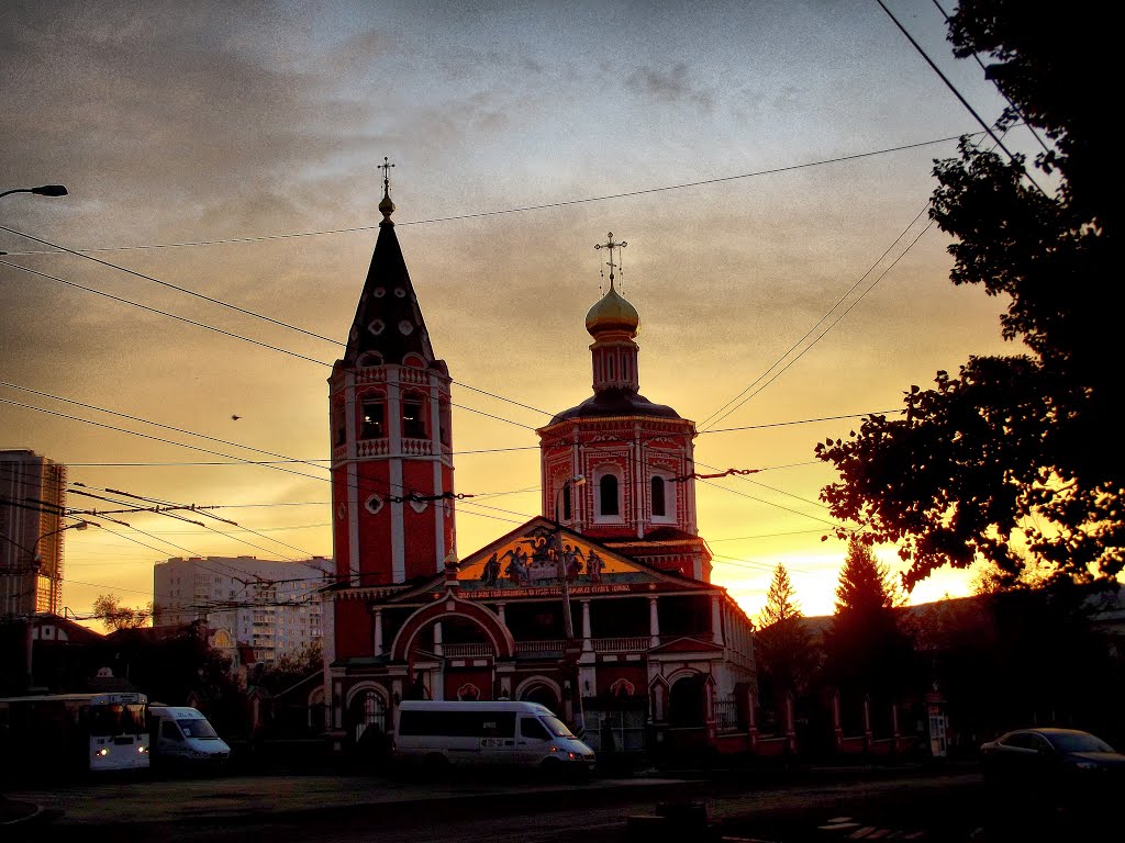 Memories: Troitskiy cathedral in golden sunrise, 29 october 2012, Саратов