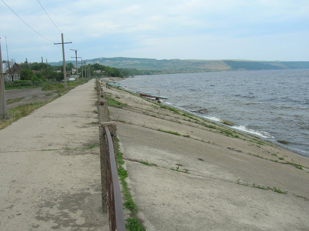 Дамба вдоль Хвалынска, Хвалынск