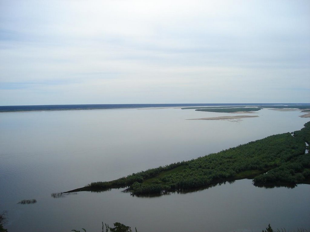 река Лена, рядом с пос. Кангалассы, рес. Саха(Якутия) 40 км. от г. Якутска, Кангалассы