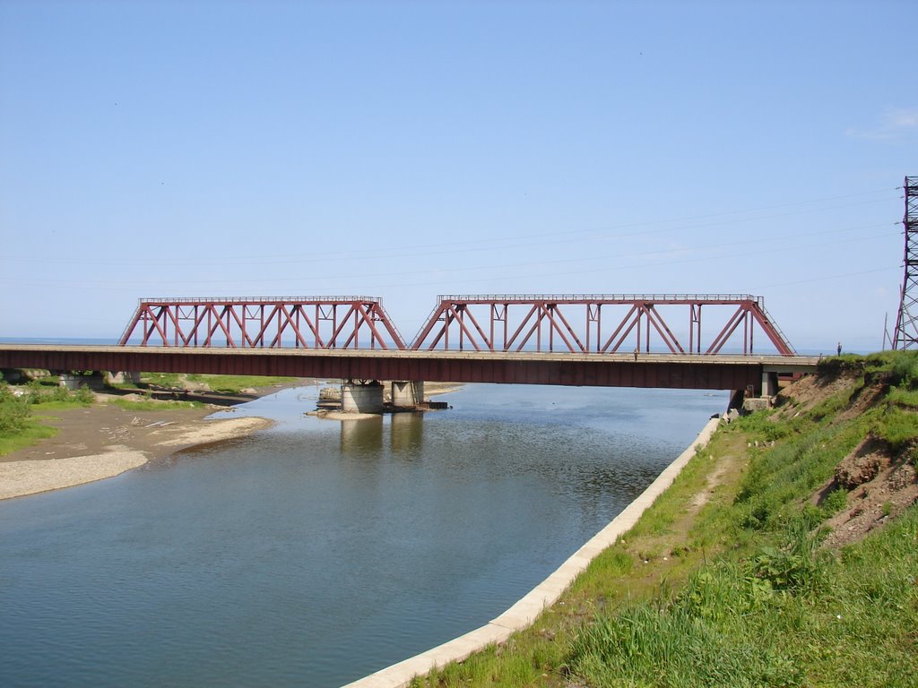 Железнодорожный и автомобильный мосты через р. Макаровка, Макаров