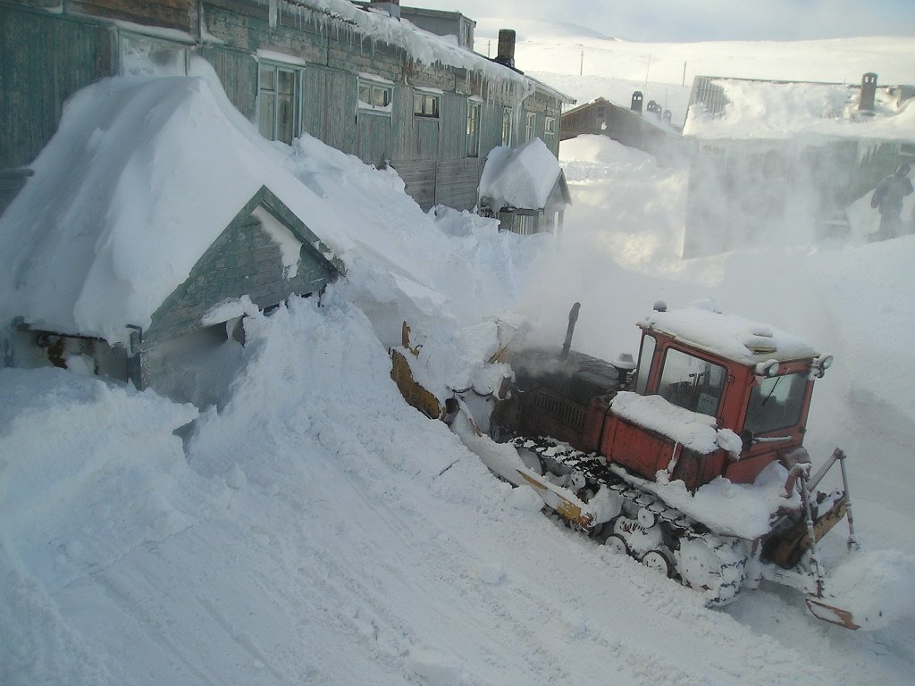 Расчистка снега, Северо-Курильск