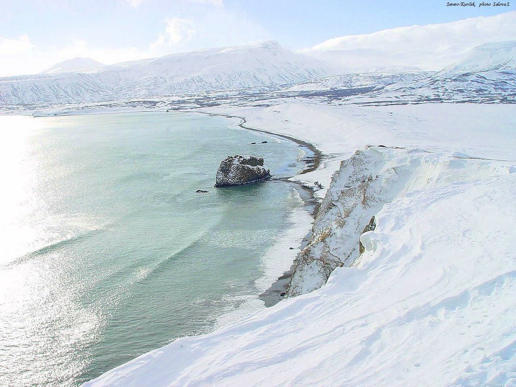Вид с сопки Сигнальная на берег Тихого океана, Северо-Курильск