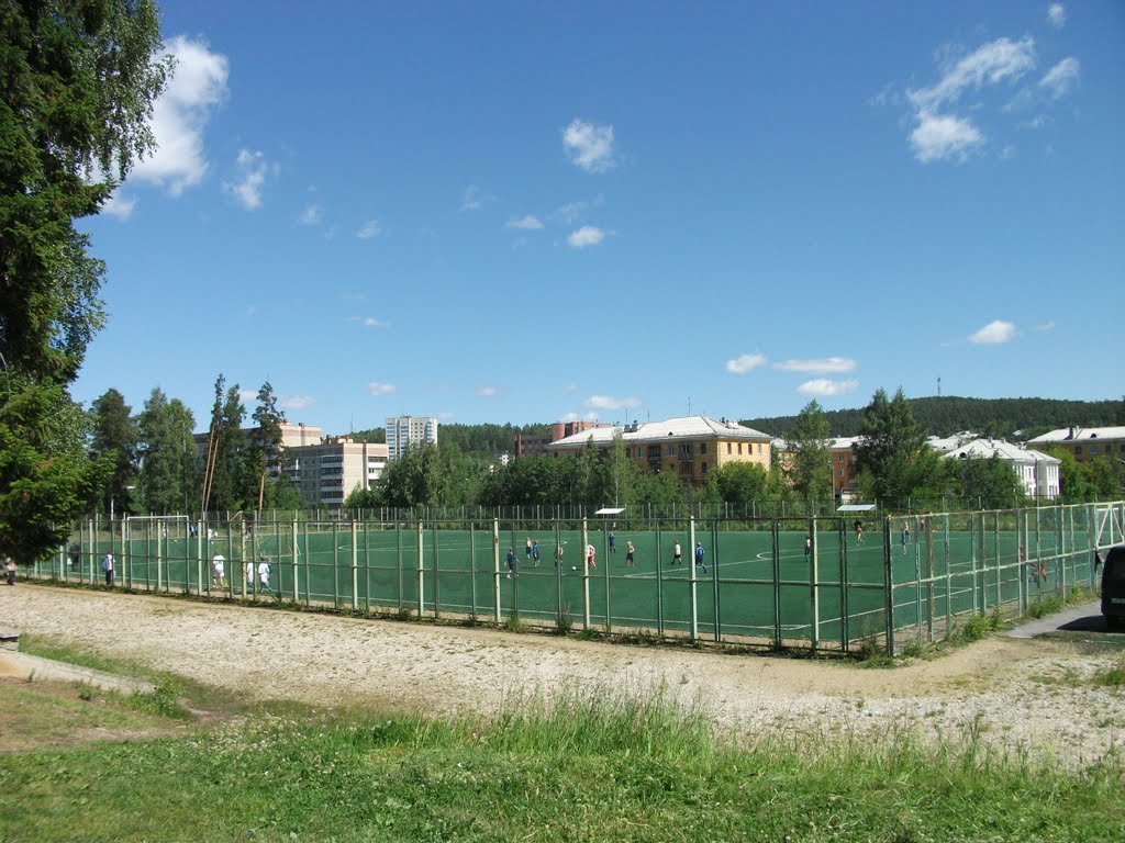 Футбольное поле с искусственным покрытием, Новоуральск, Новоуральск