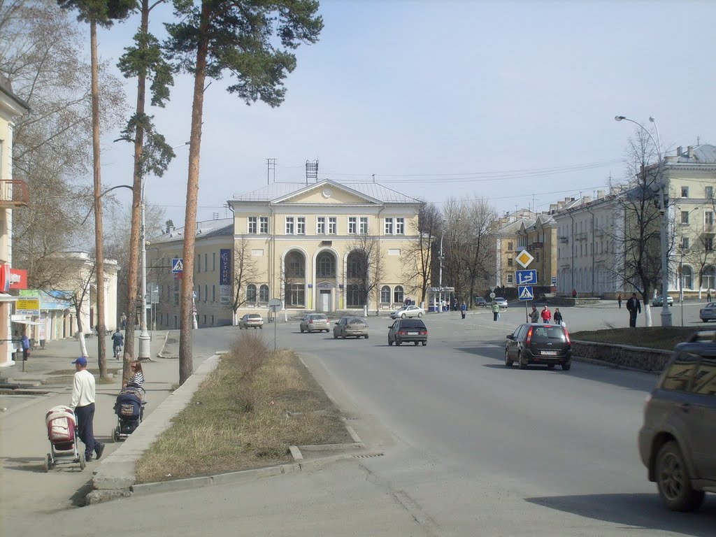 Центральная площадь г.Новоуральск, 2010г., Новоуральск