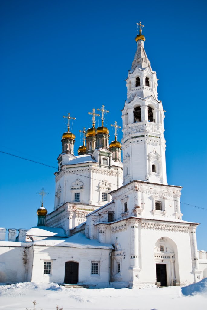Holy Trinity Cathedral with a many-tier bell tower (1703-04), Верхотурье