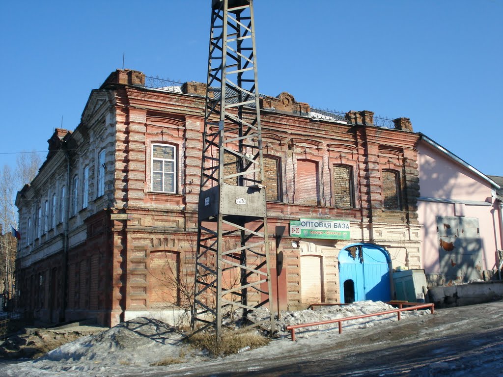 Старый дом на ул. Первомайской, 50, Кушва