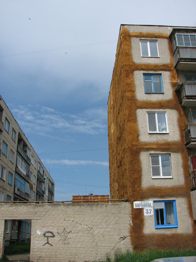 Дома с отделкой монтажной пеной, Невьянск