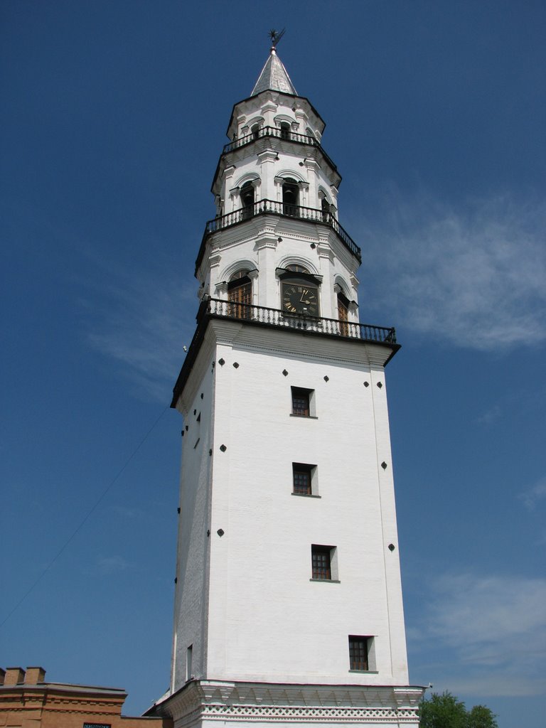 Невьянская Падающая башня, Невьянск