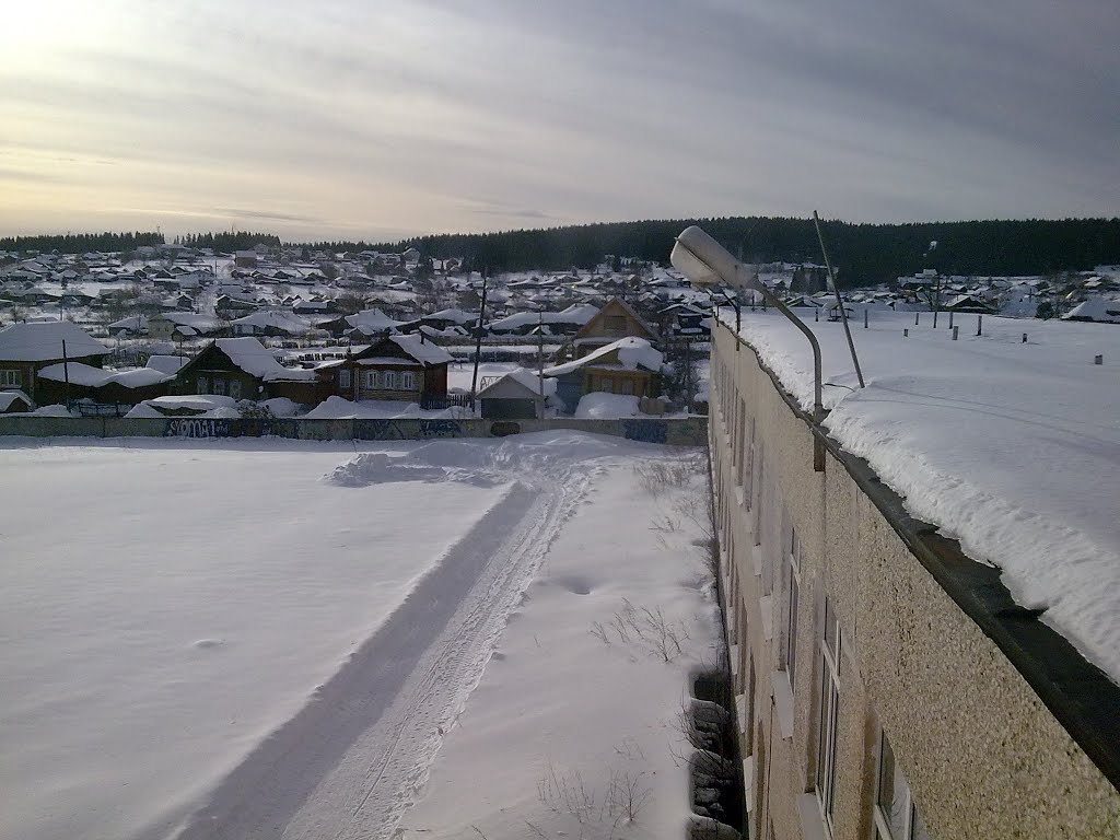 Вид из окна районной больницы., Нижние Серги