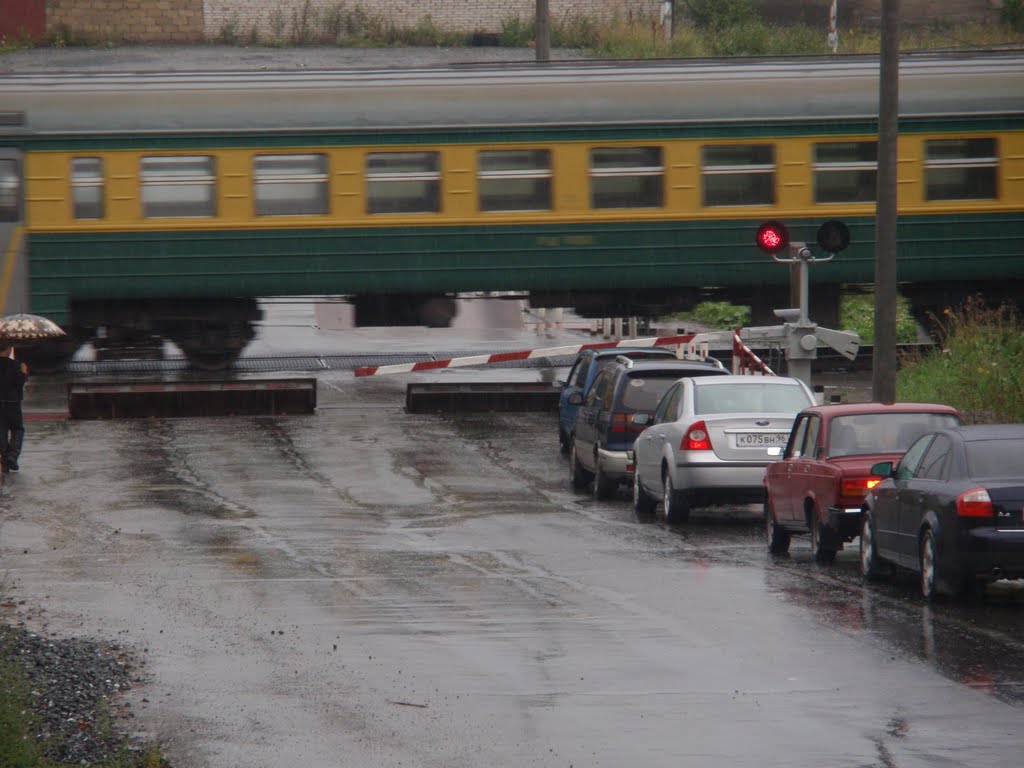 Železniški prehod, Нижняя Тура