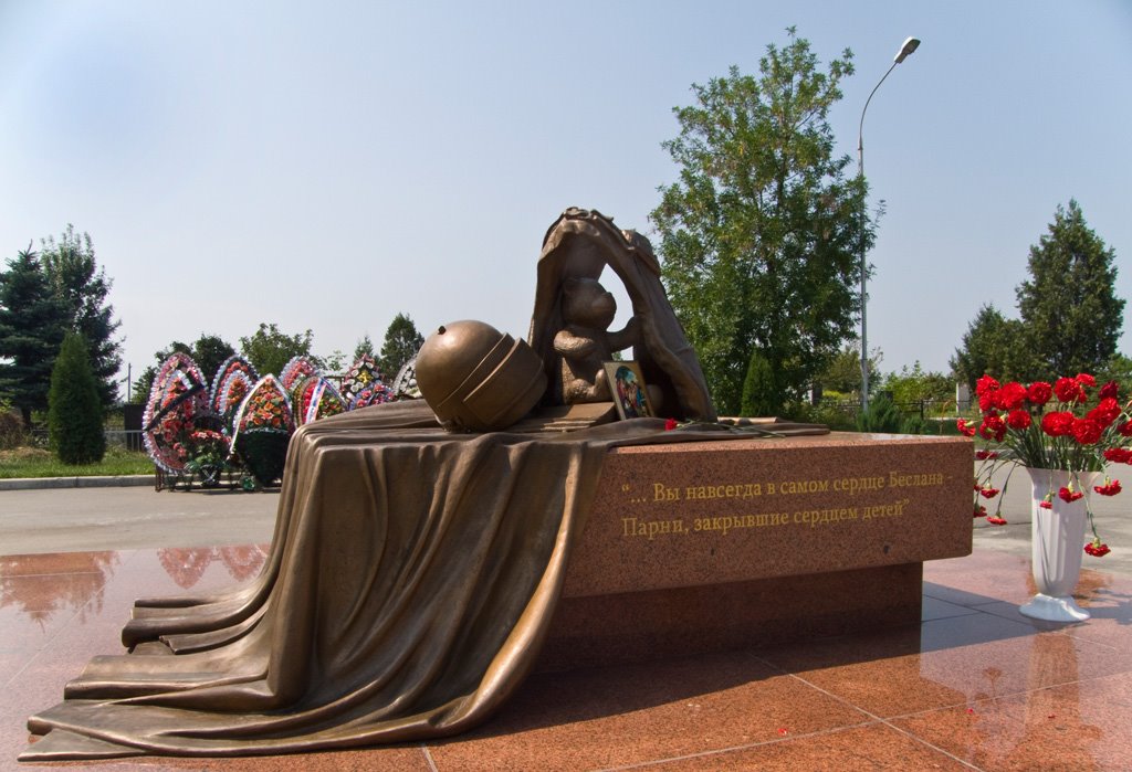 Monument of Alpha force in Beslan, Беслан
