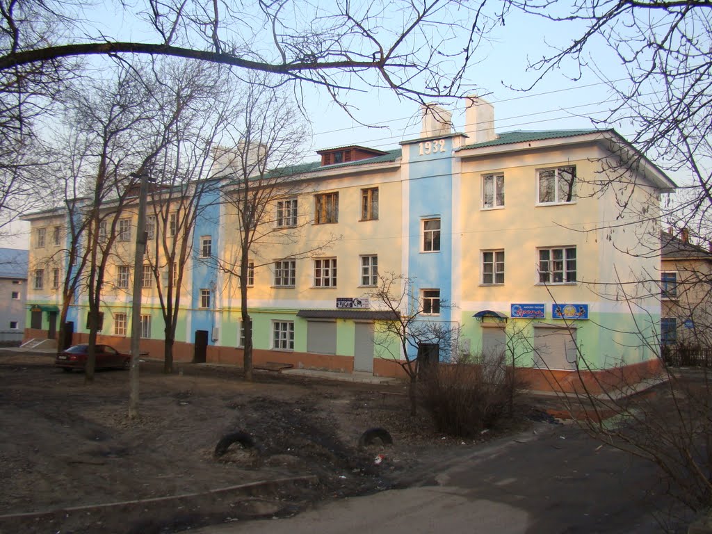 Дом напротив школы №7, Рославль