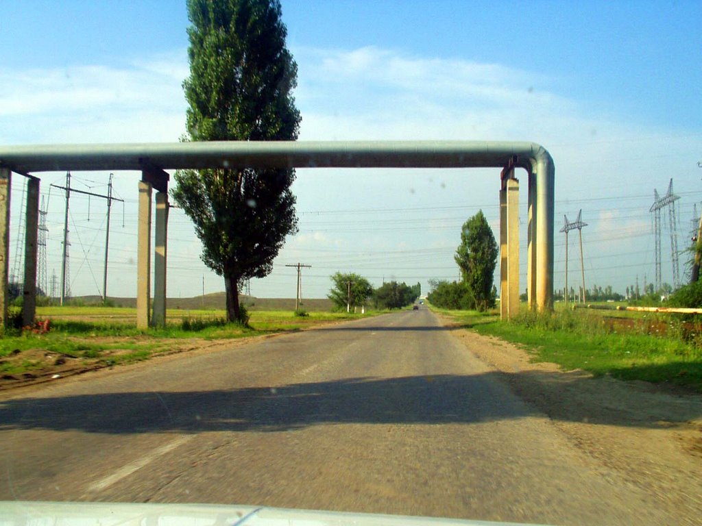 Town Gates, Солнечнодольск
