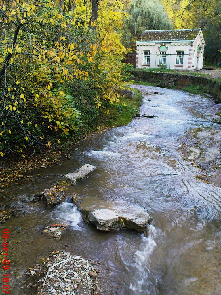 Река Ольховка в парке, Кисловодск
