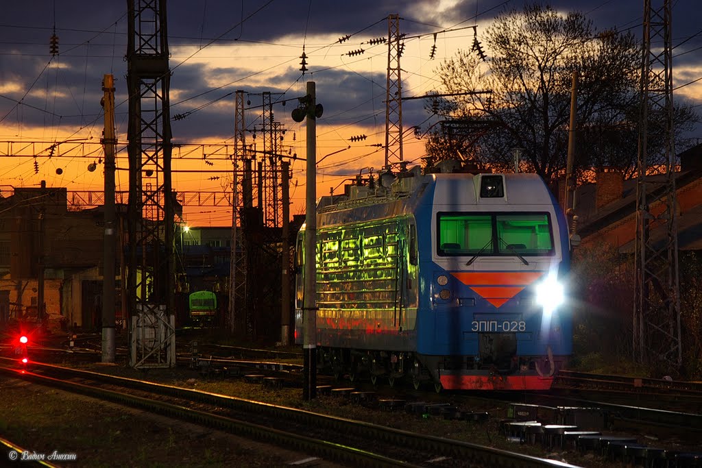 The evening on train station Mineralnye Vody, Минеральные Воды