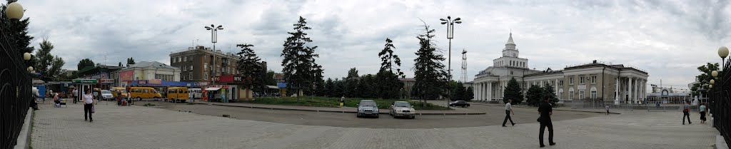 Панорама. Минводы. Вид на рынок, автовокзал и ЖДВ., Минеральные Воды