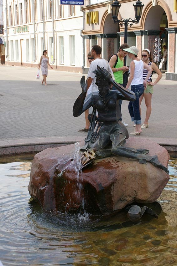 Фонтан "Водяная" (по сказке Г.Тукая) / Fountain "Vodyanaya (Nix)" (after a fairy tale of G.Tukay) (04/08/2007), Брежнев