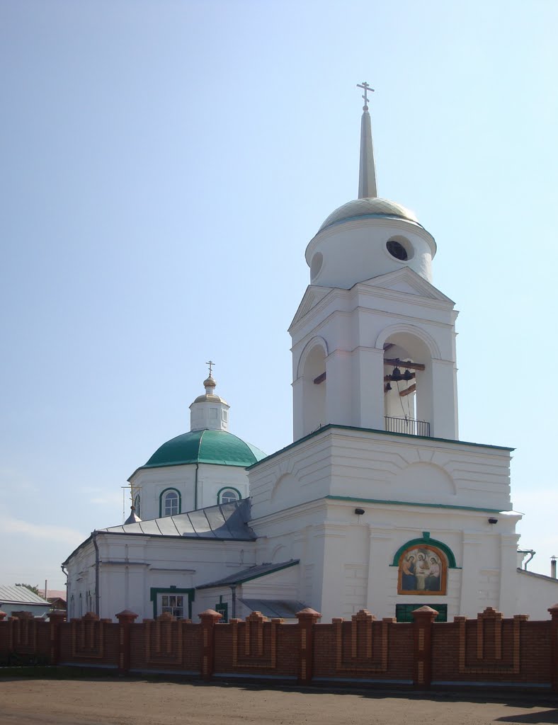 Буинск. Церковь Святой Троицы. XVIII-XIX век., Буинск