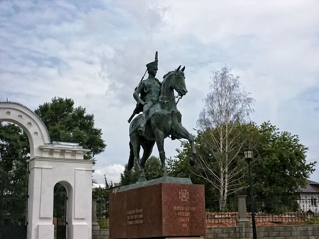 Памятник Н.А.Дуровой в Елабуге, Елабуга