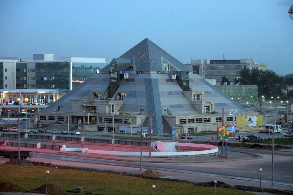 Казань, Пирамида, Казань