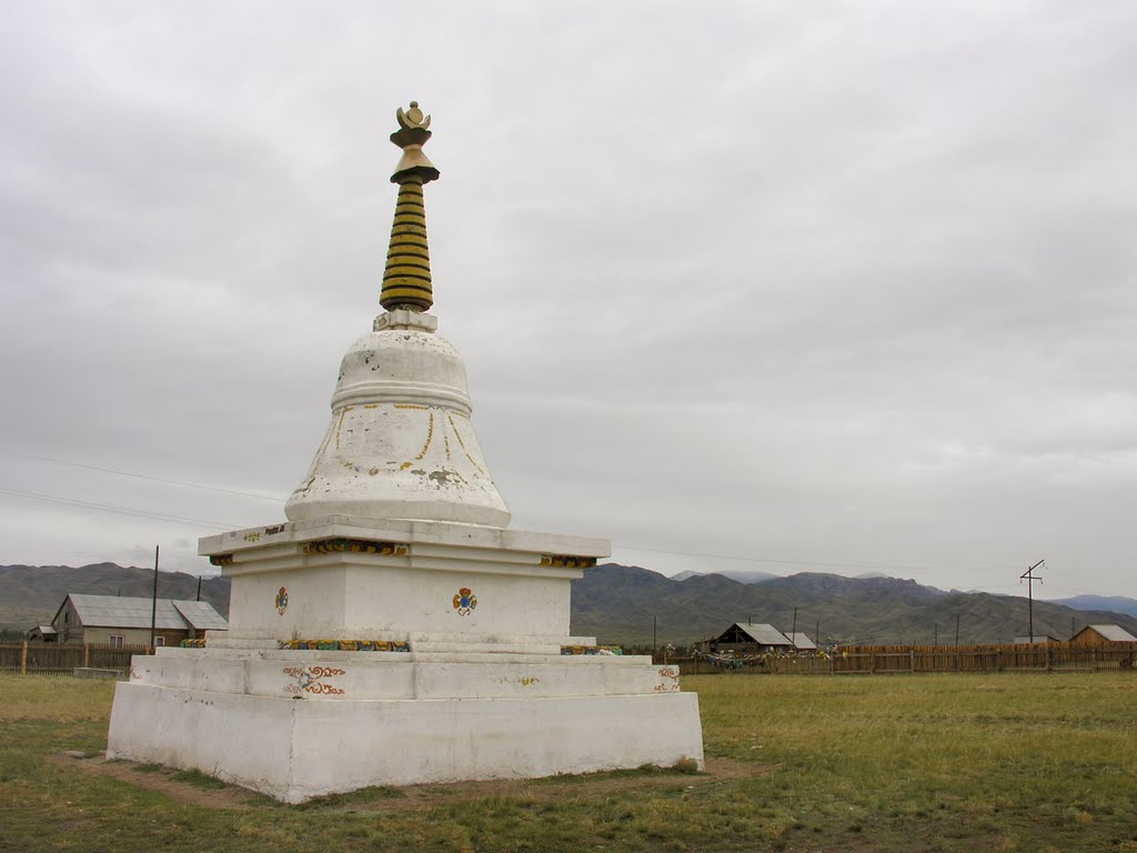 Buddhist stupa "Nirvana" in Ka-Khem town, Бай Хаак