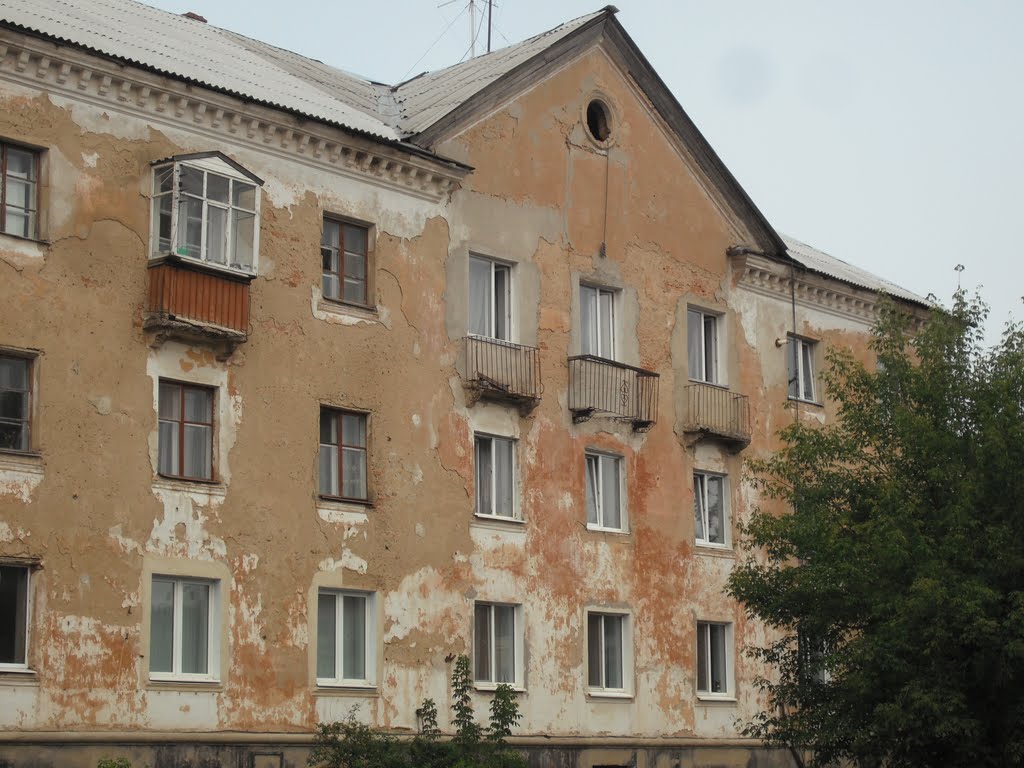 Французские балконы на ул. Ленина, Ефремов