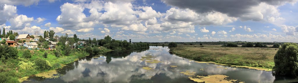 г. Ефремов, река Красивая Меча (панорама с моста), Ефремов