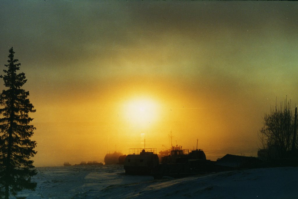 one more winter sunrise, Мужи
