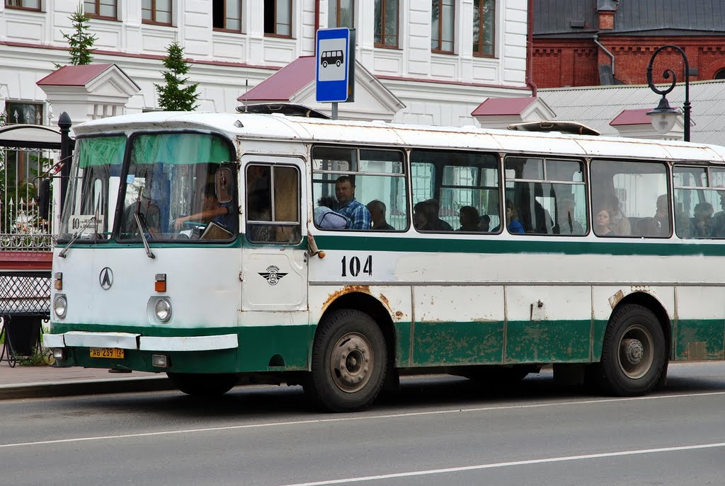 Автобус из детства, давно я таких не видел... ~SAG~, Тобольск