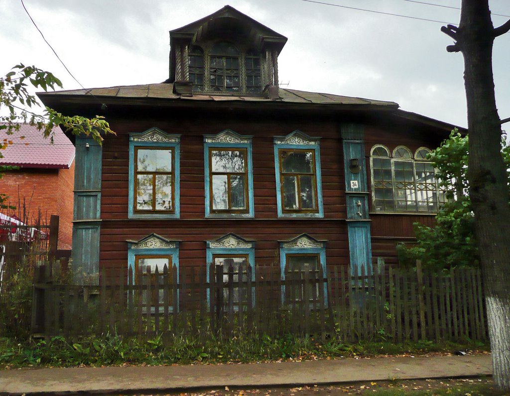 Дом 34 на ул. 1 мая, Воткинск