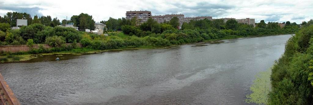 Вид с моста на улицу Чепецкую, Глазов