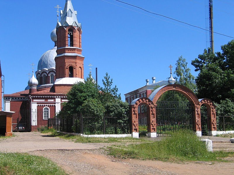 Храм в Красногорье, Красногорское