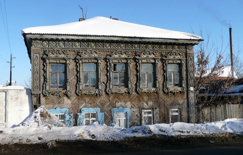 Дом 17 на ул. Труда, Сарапул